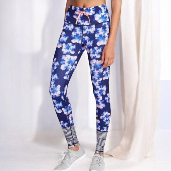 Old Navy Active Woman High Rise Floral Compression Leggings Striped Ankle NEW XS - Picture 1 of 8